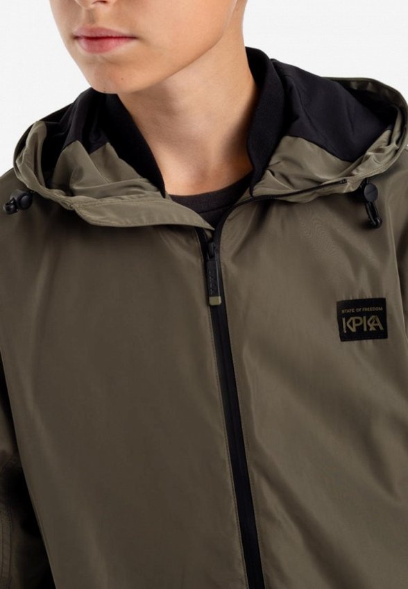 Ветровка Kapika