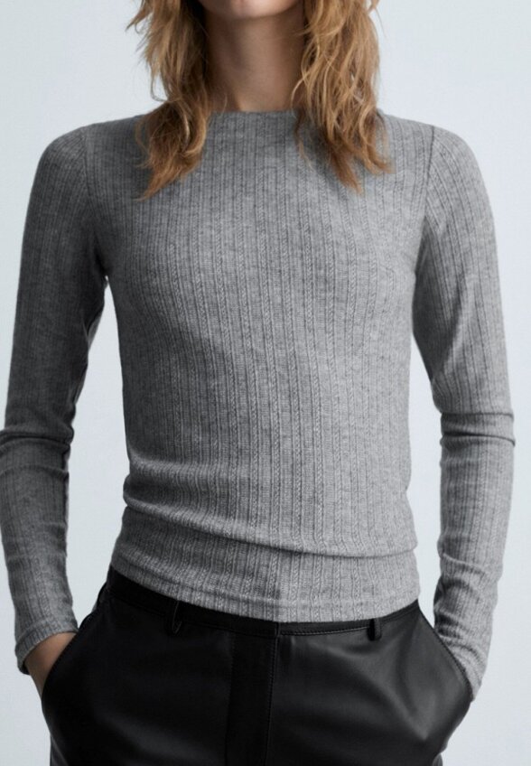 Лонгслив Mango