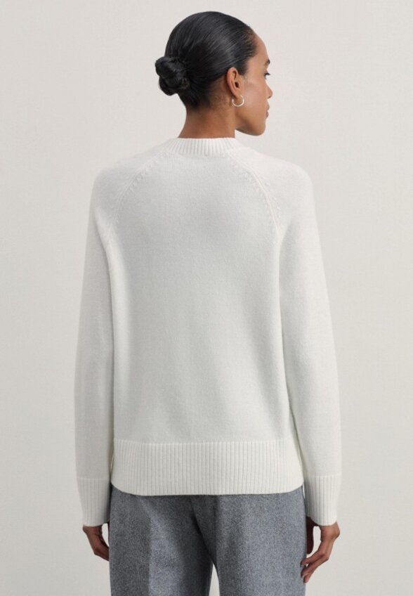 Джемпер Zarina