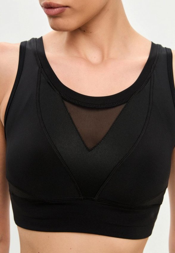 Топ спортивный Fitbomb