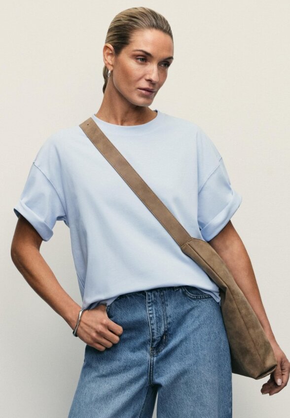 Футболка Zarina