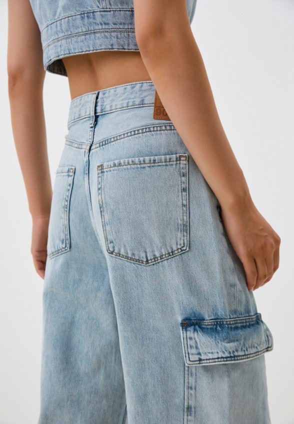 Джинсы Colin's