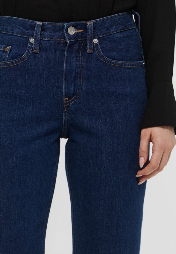 Джинсы Tommy Hilfiger