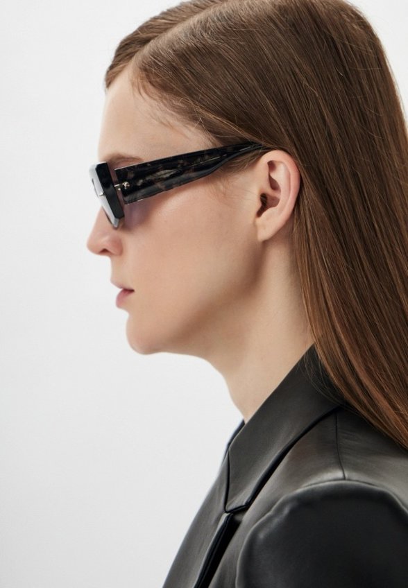 Очки солнцезащитные Alexander McQueen