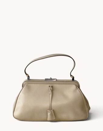 Prada Leather Bag женщинам