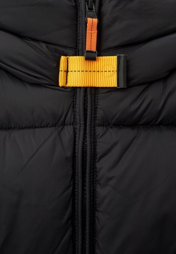 Пуховик Parajumpers