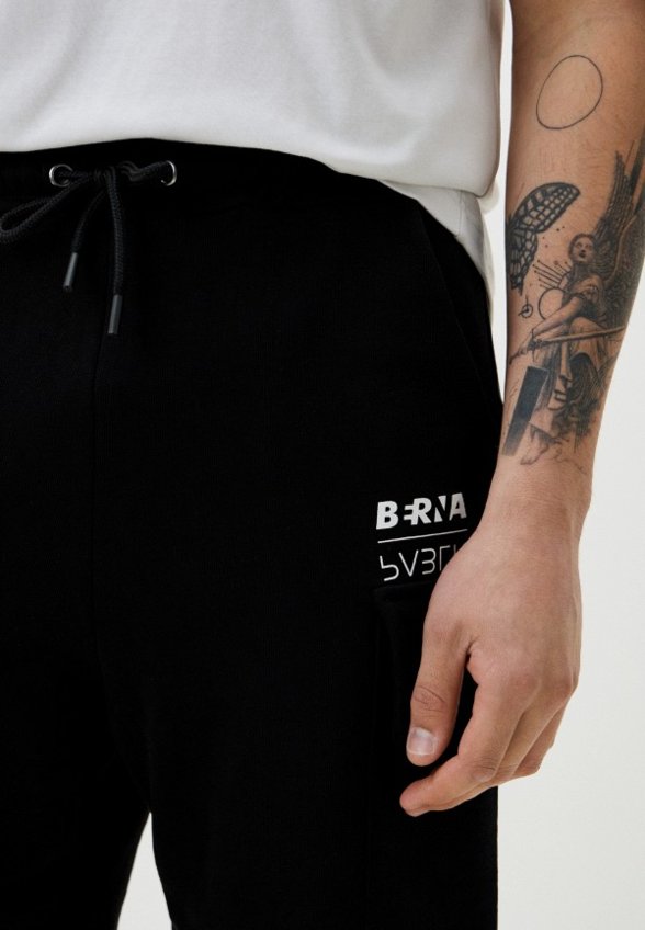 Шорты спортивные Berna