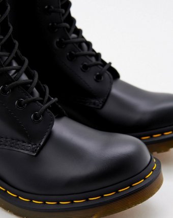 Ботинки Dr. Martens женщинам