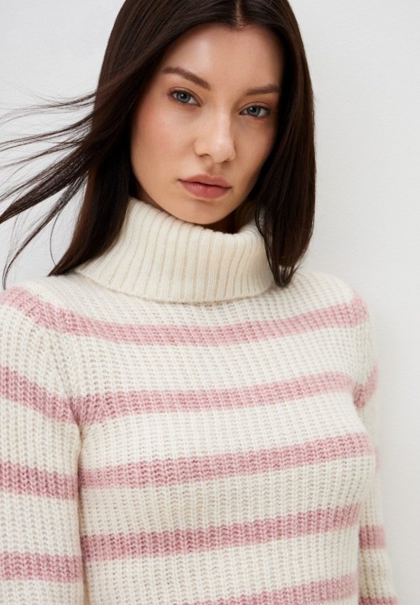 Свитер Terranova