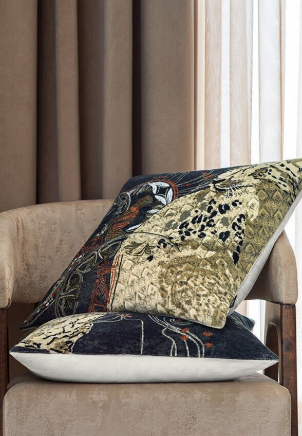 Подушка декоративная Togas