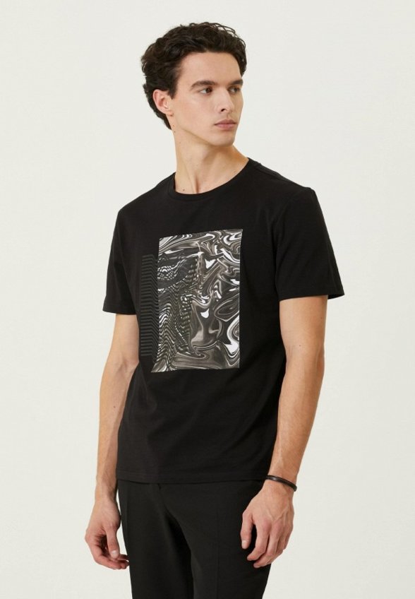 Футболка NetWork