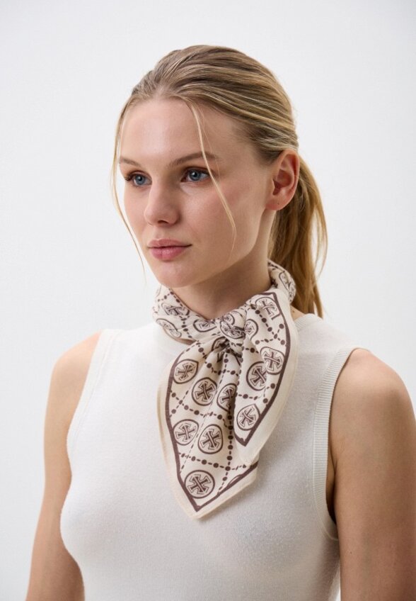 Платок Rosedena