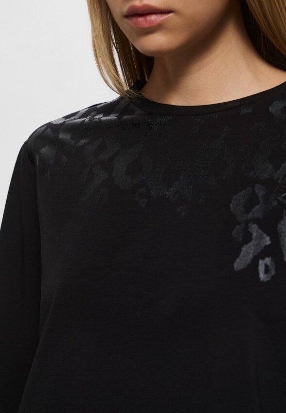 Лонгслив EA7