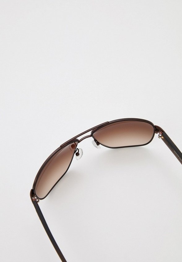 Очки солнцезащитные Armani Exchange