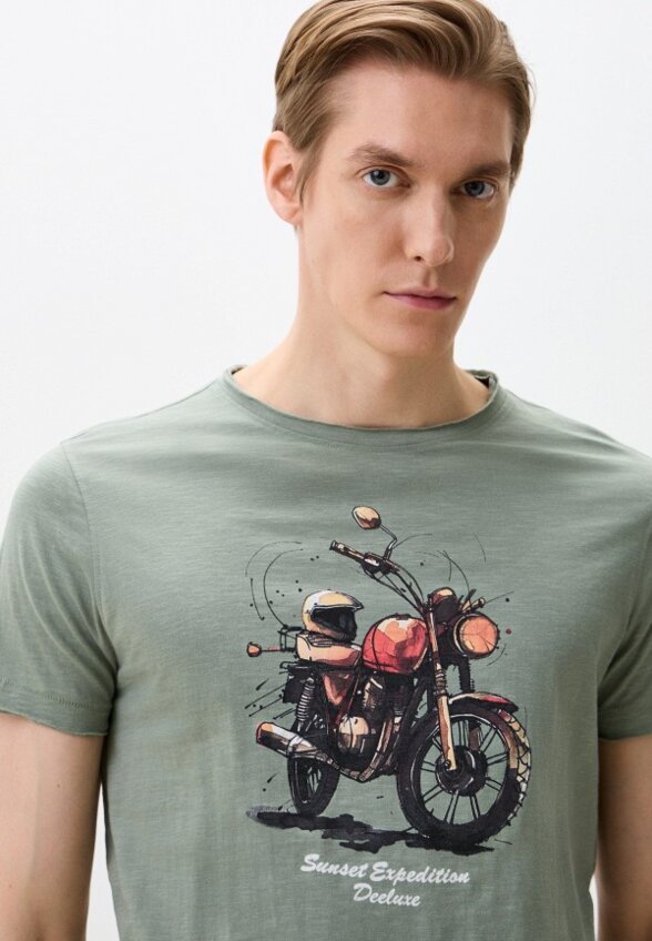 Футболка Deeluxe