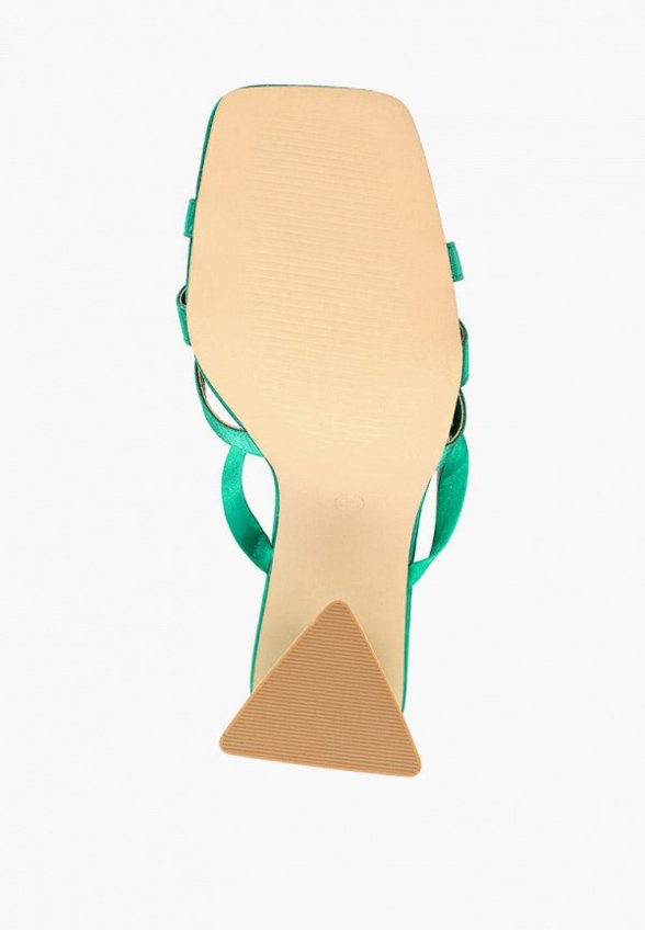 Босоножки Sbalo