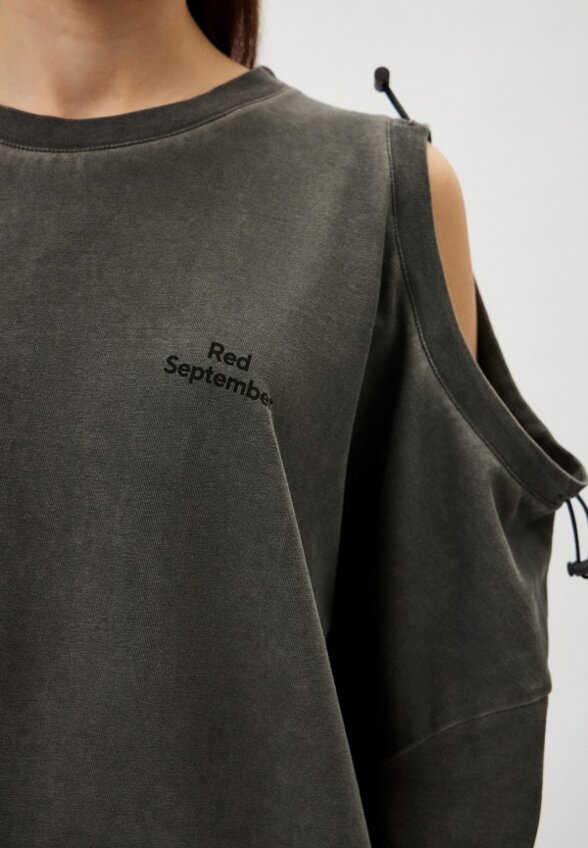 Футболка Red September