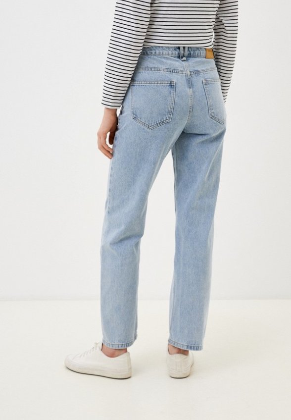 Джинсы Belucci