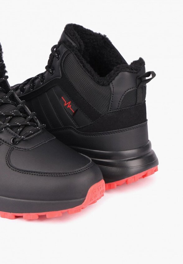 Кроссовки Pulse