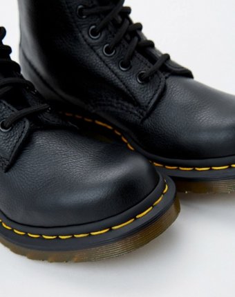 Ботинки Dr. Martens женщинам