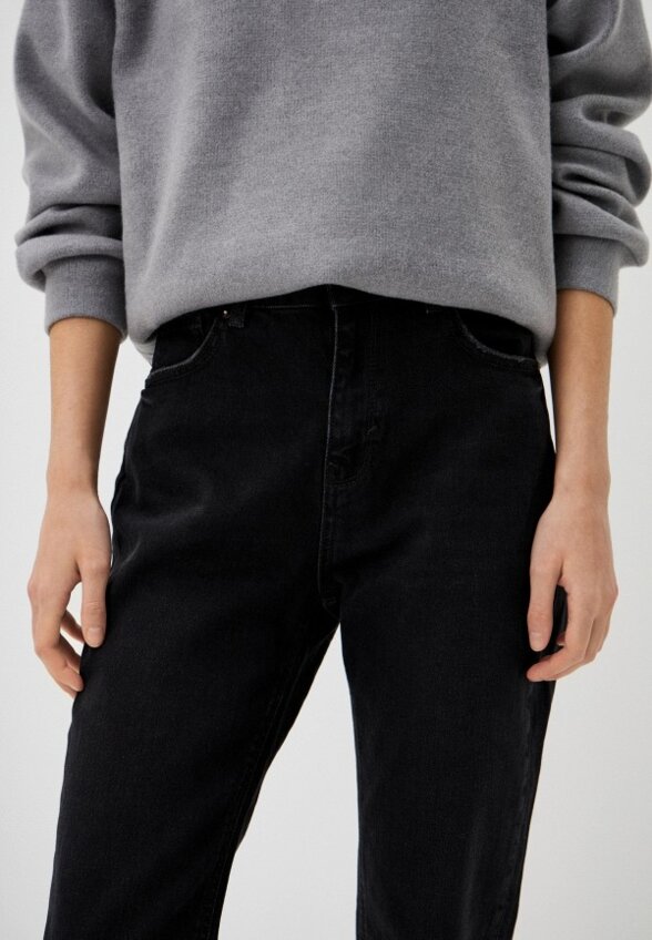 Джинсы Hiddenbrand