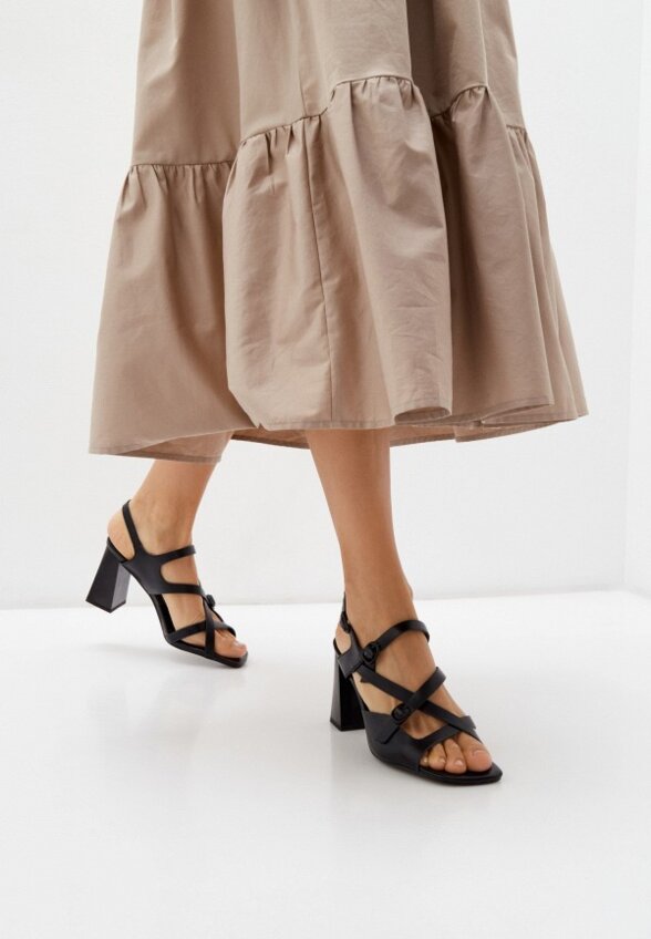 Босоножки Betsy