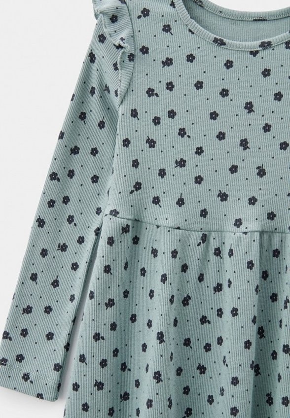 Платье Mark Formelle