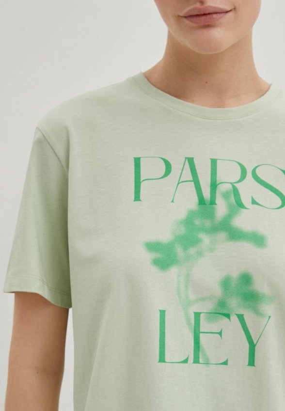 Футболка Finn Flare