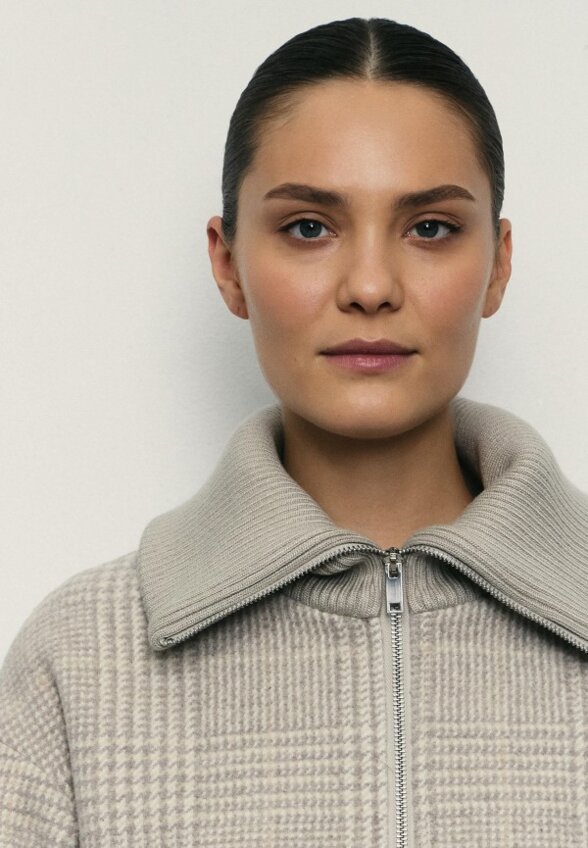 Полупальто Zarina