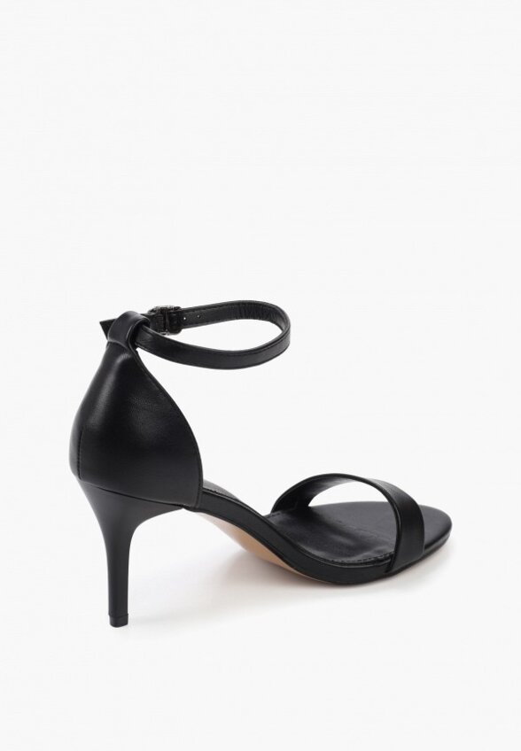 Босоножки Abricot