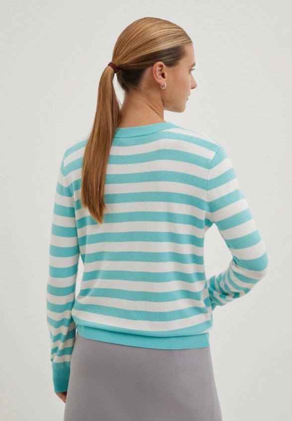 Джемпер Finn Flare