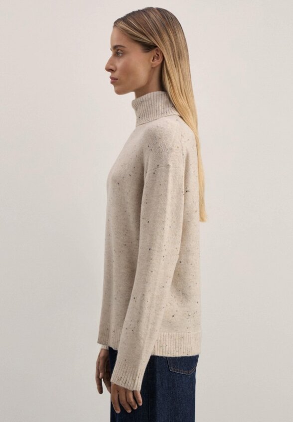 Свитер Zarina