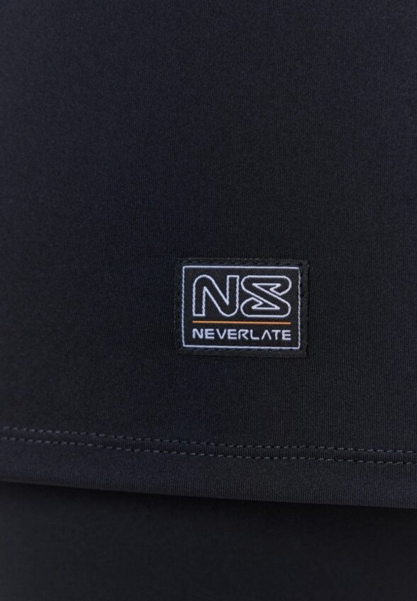 Футболка Neverlate