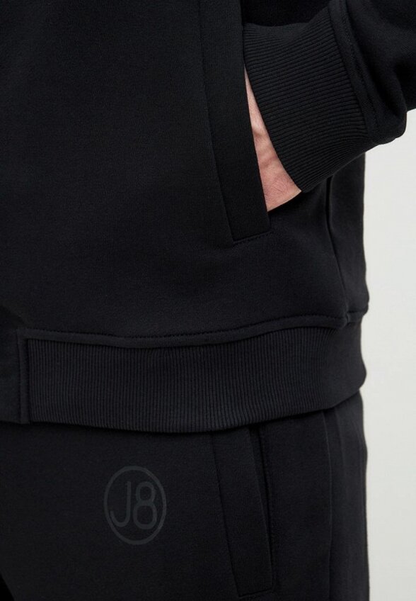 Костюм спортивный Jam8