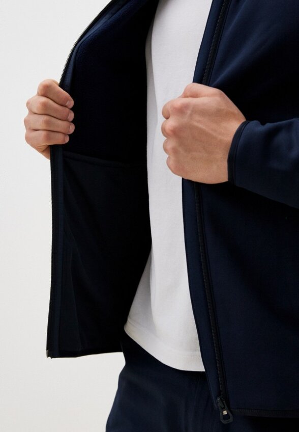 Олимпийка Helly Hansen