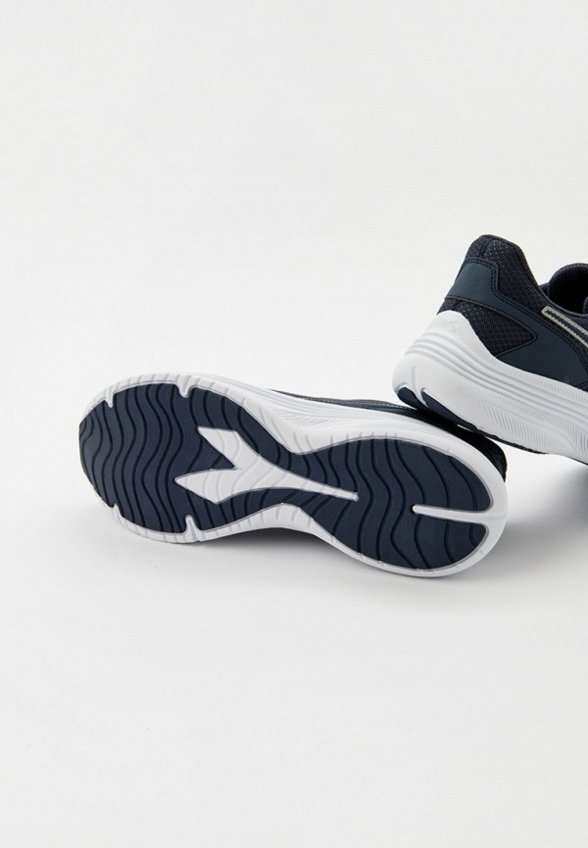 Кроссовки Diadora