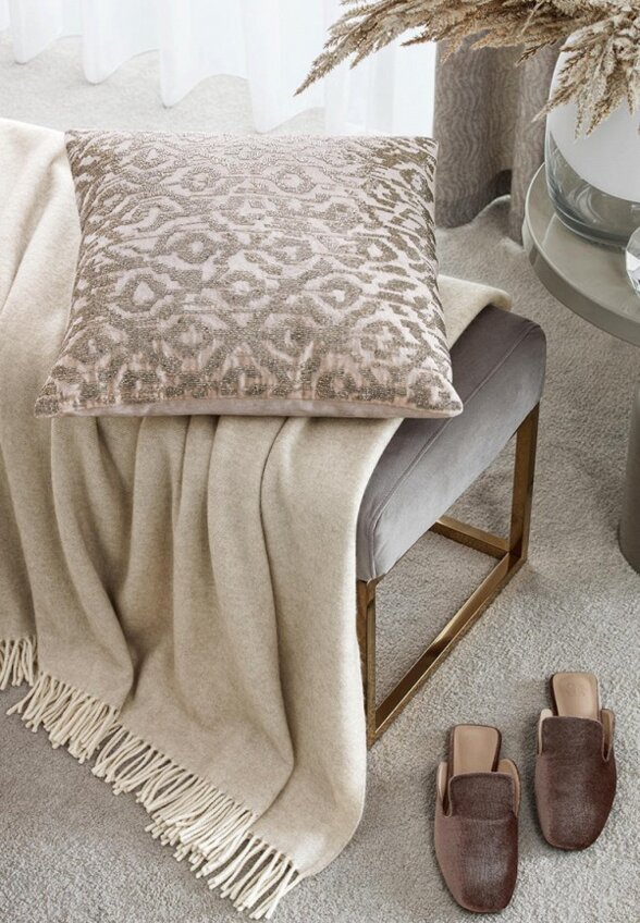 Подушка декоративная Togas