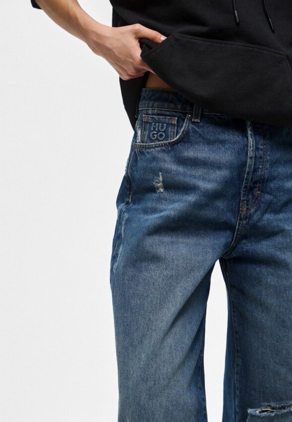 Джинсы Hugo