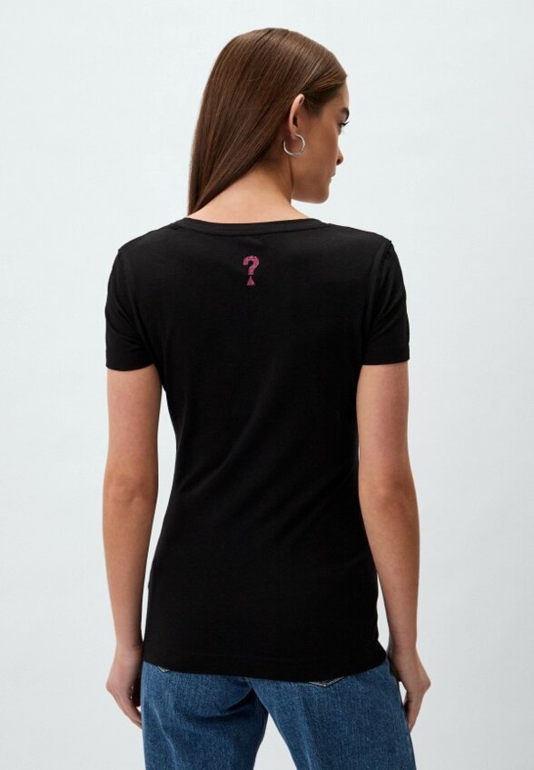 Футболка Guess