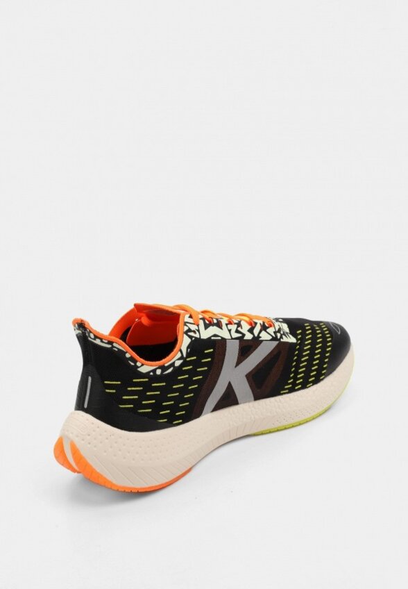 Кроссовки Kelme