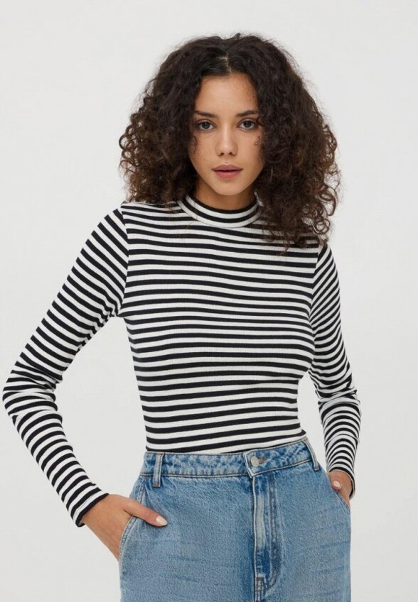 Лонгслив Terranova