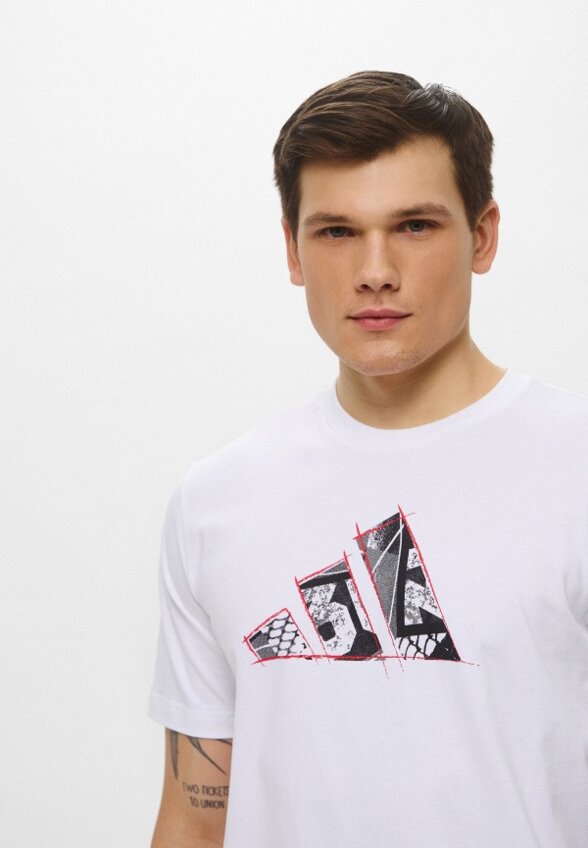 Футболка adidas