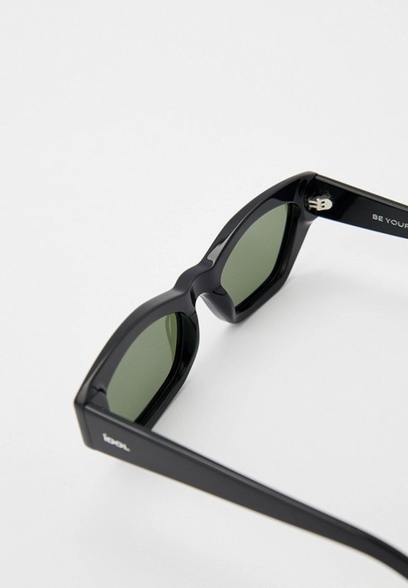 Очки солнцезащитные IDOL