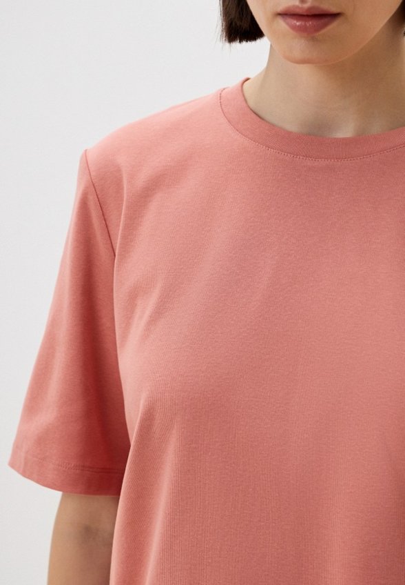 Футболка Daisyknit