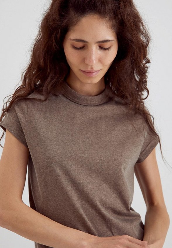 Футболка Unique Fabric