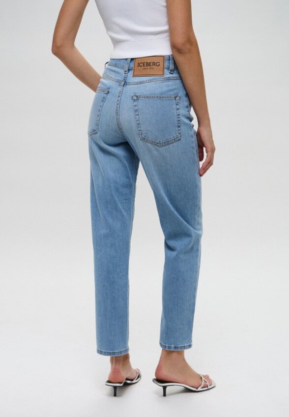 Джинсы Iceberg