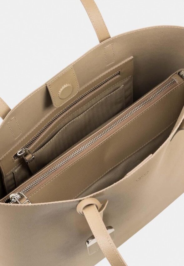 Сумка и брелок Lucca