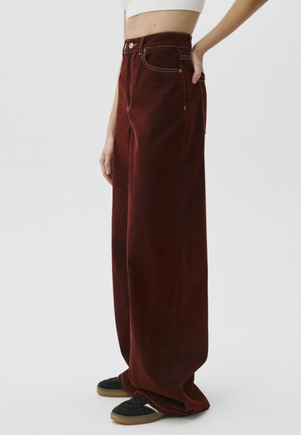 Джинсы WIDE LEG c бархатистым флоковым покрытием