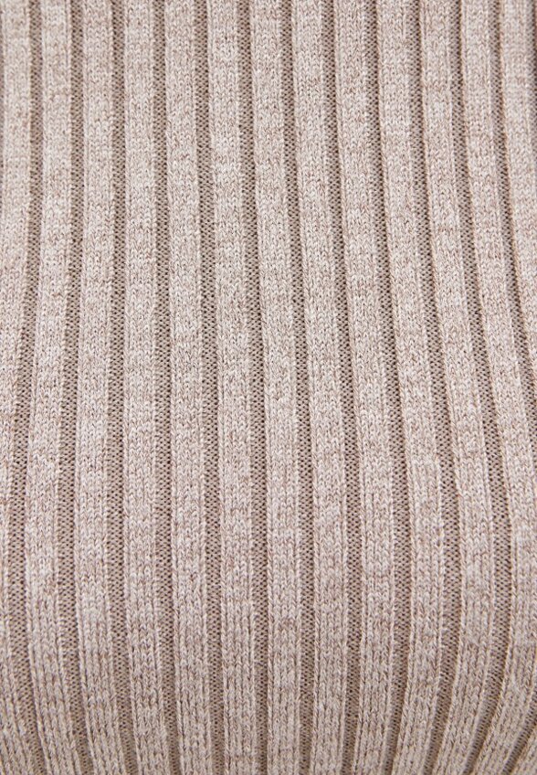 Водолазка Baon