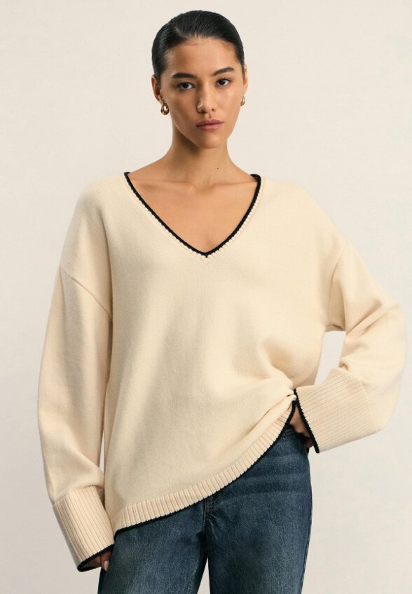 Пуловер Zarina